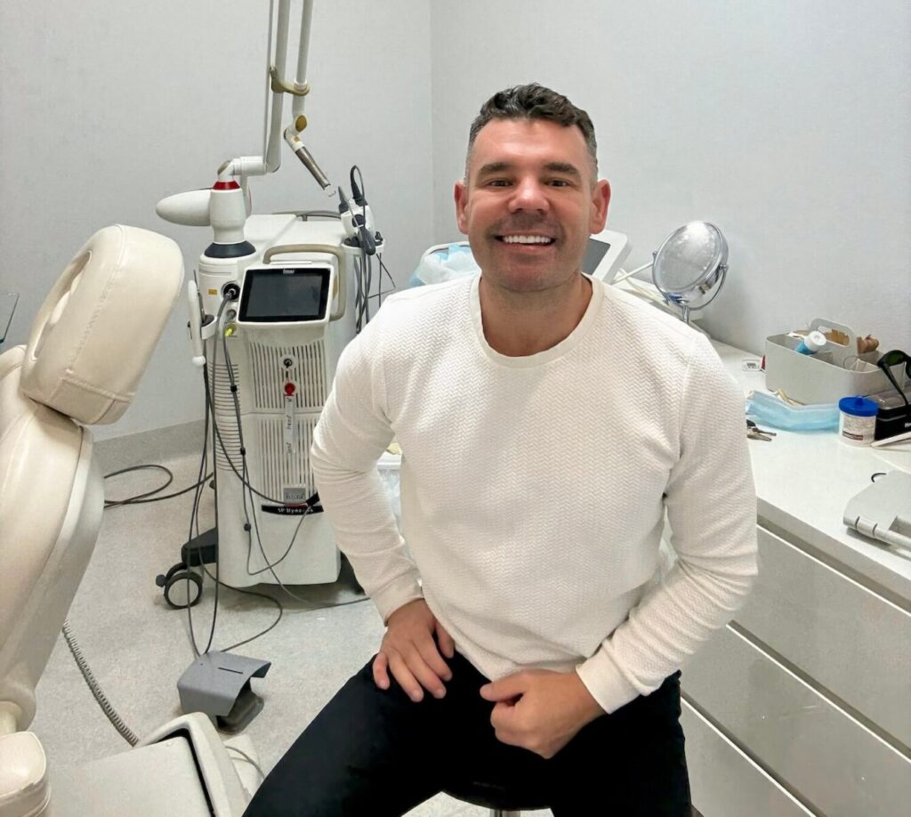 Dr. Bart Scanlon at inside Newcastle Cosmetic clinic
